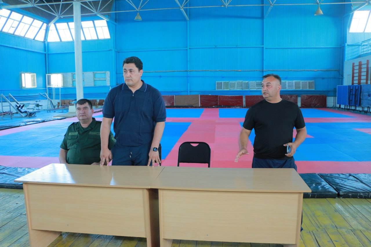 ТУМАН ҲОКИМИ ЗАФАРБЕК МАТНАЗАРОВ СПОРТЧИ ЁШЛАР БИЛАН УЧРАШДИ